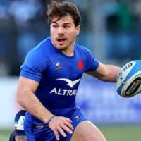Antoine Dupont Taille, Salaire, Papa, Origine asiatique
